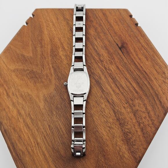 Fossil Women's Silver Tone Black Rectangle Dial Watch Link Band ES-9631 Everyday - Picture 5 of 7